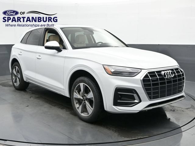 Used 2025 Audi Q5 2.0T Premium Plus w/ Premium Plus Package AWD/4WD image 2
