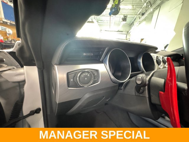 Used 2022 Ford Mustang GT w/ Equipment Group 301A RWD image 23