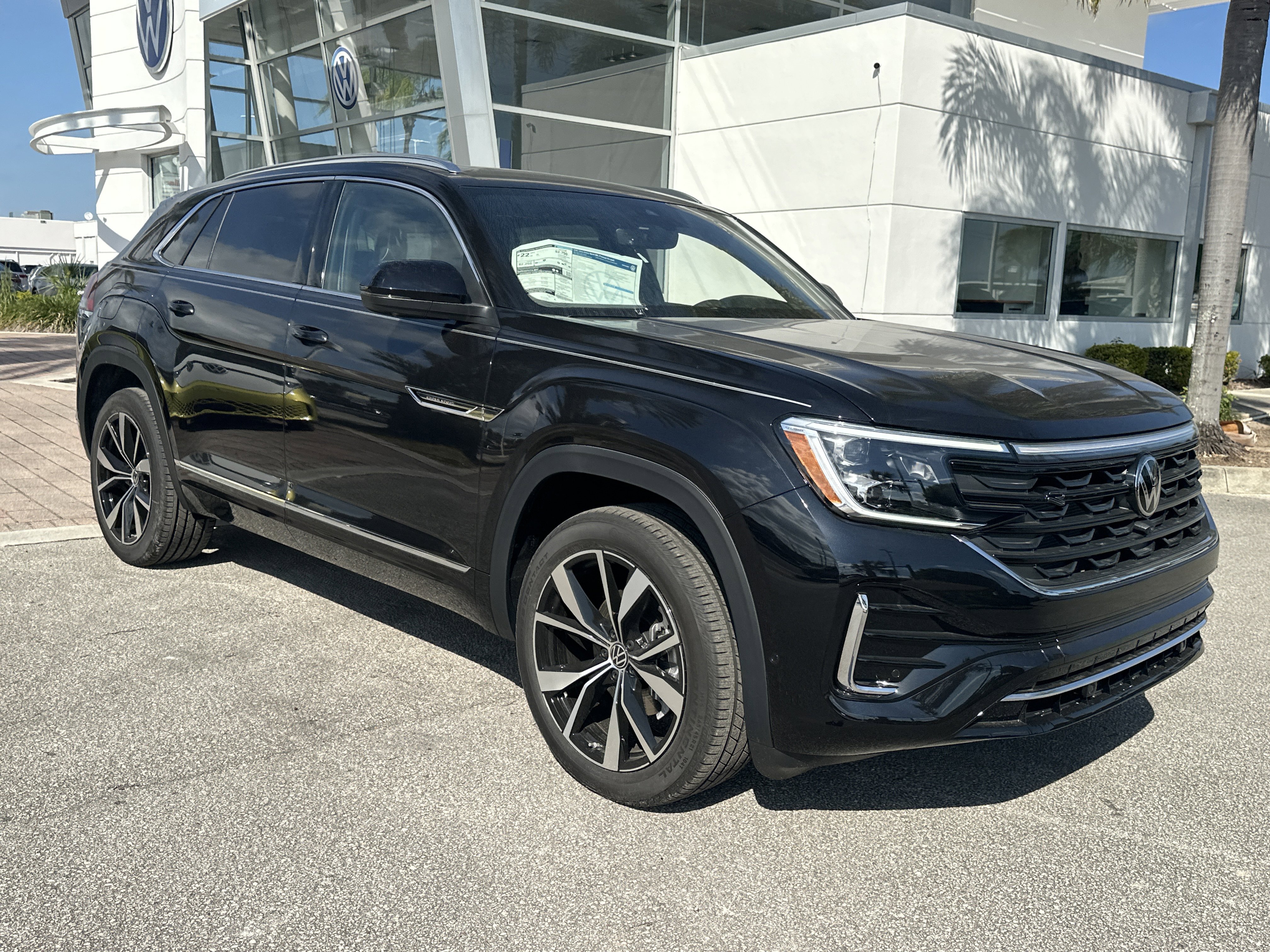 New 2026 Volkswagen Atlas Cross Sport SEL Premium R-Line image 4