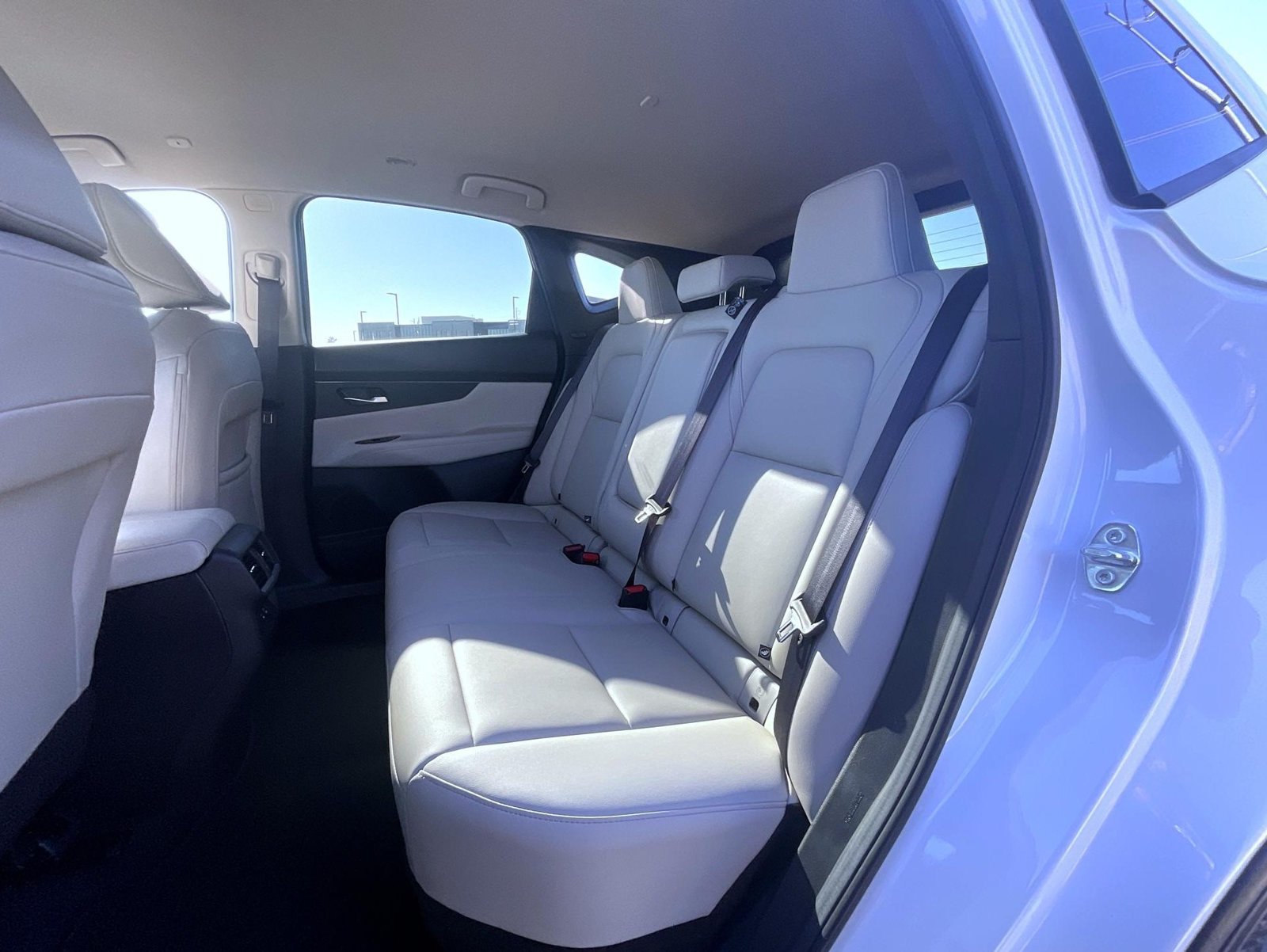 Certified 2025 Nissan Murano SV AWD/4WD image 20