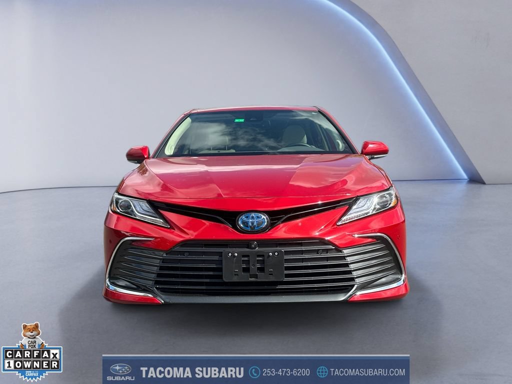 Used 2024 Toyota Camry XLE w/ Navigation Package FWD image 8
