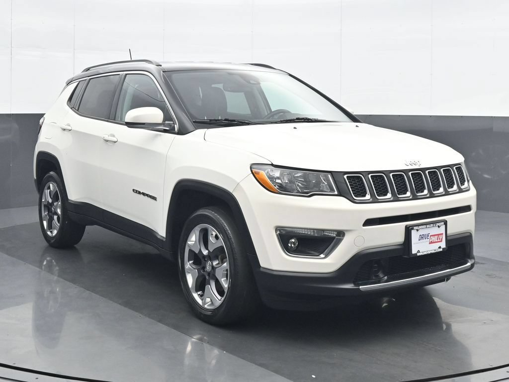 Used 2021 Jeep Compass Limited AWD/4WD image 9