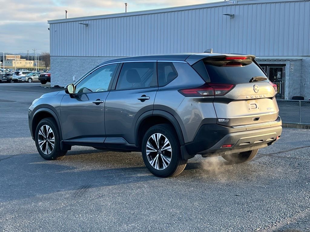 Used 2023 Nissan Rogue SV image 7