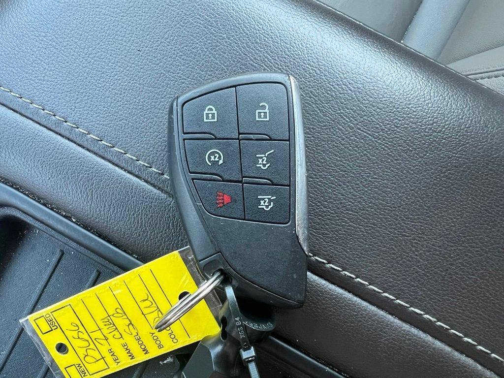 Used 2021 Chevrolet Suburban LT RWD image 35
