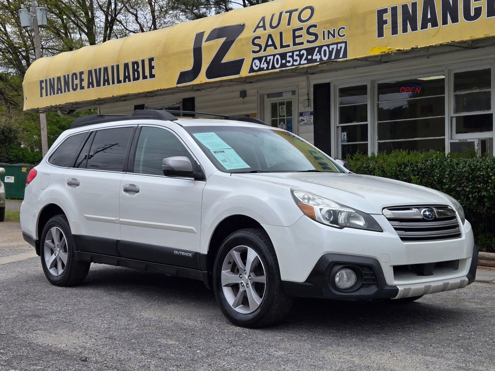 Used 2014 Subaru Outback 2.5i Limited AWD/4WD image 1