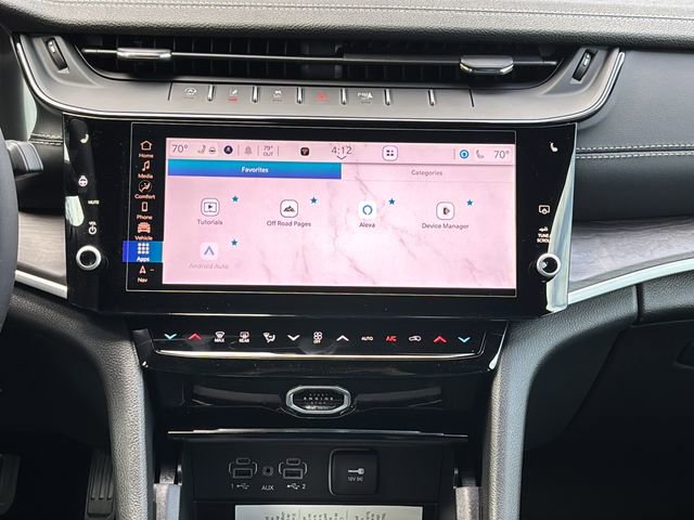 New 2026 Jeep Grand Cherokee L Limited w/ Limited Altitude Package image 24