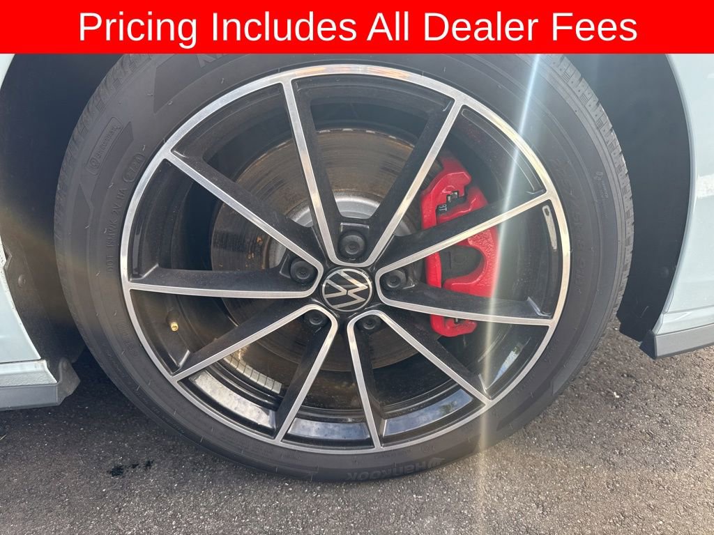 Used 2025 Volkswagen Jetta GLI Autobahn FWD image 8