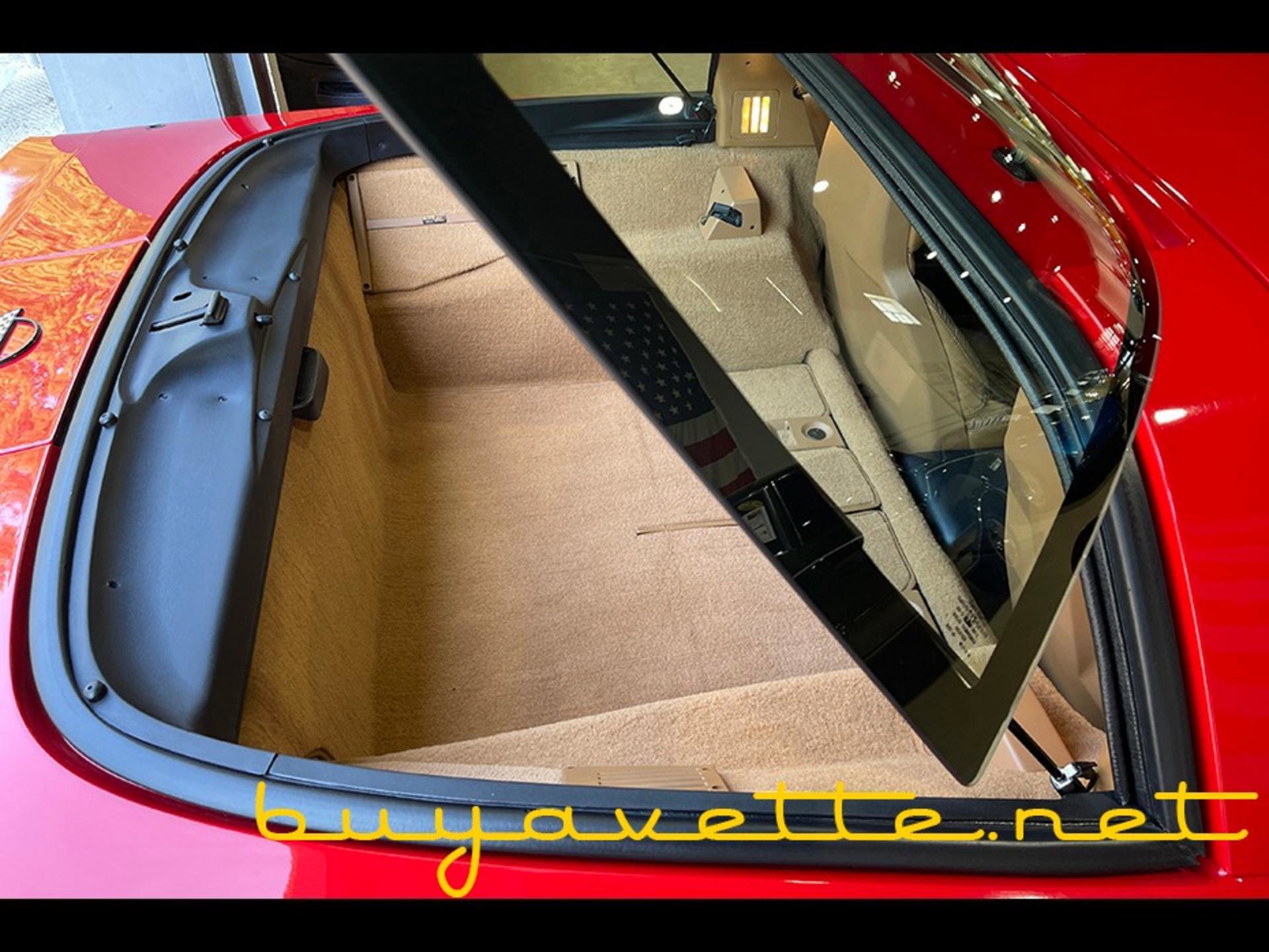 Used 1991 Chevrolet Corvette Coupe image 22