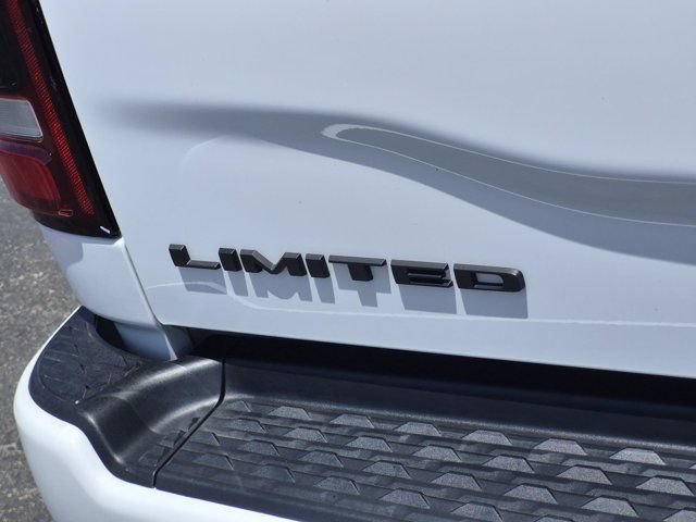 Used 2022 RAM 3500 Limited AWD/4WD image 9