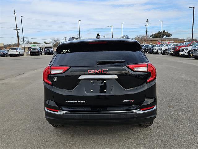 Used 2022 GMC Terrain AT4 w/ Infotainment Package II image 4