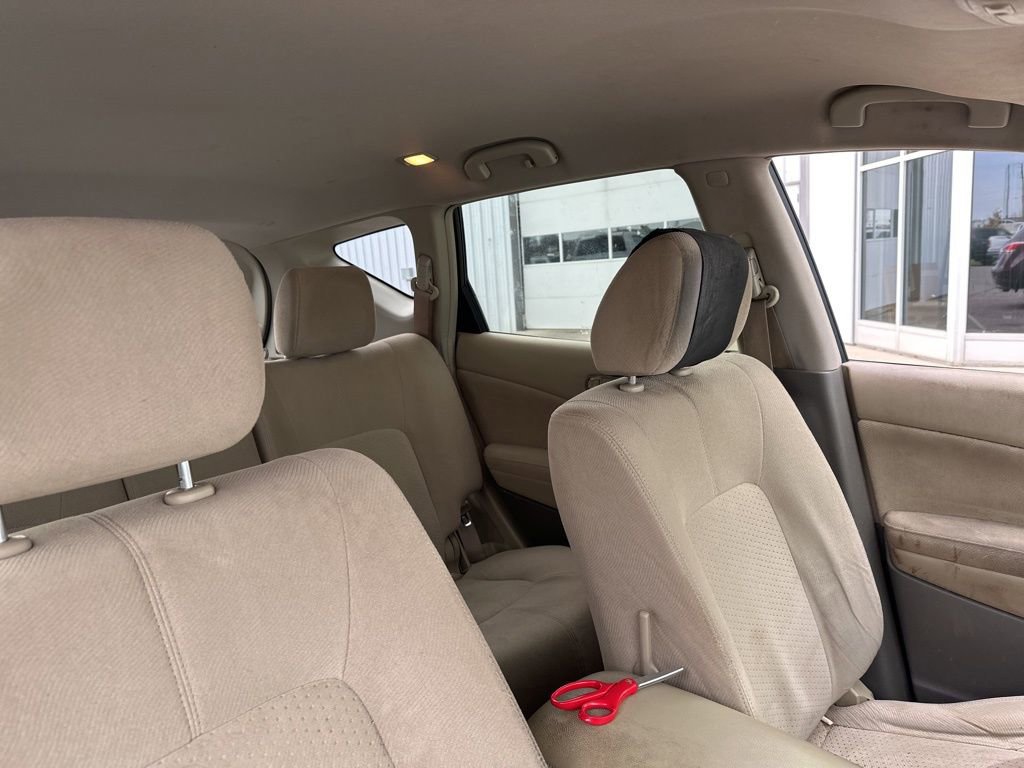 Used 2013 Nissan Murano S image 37