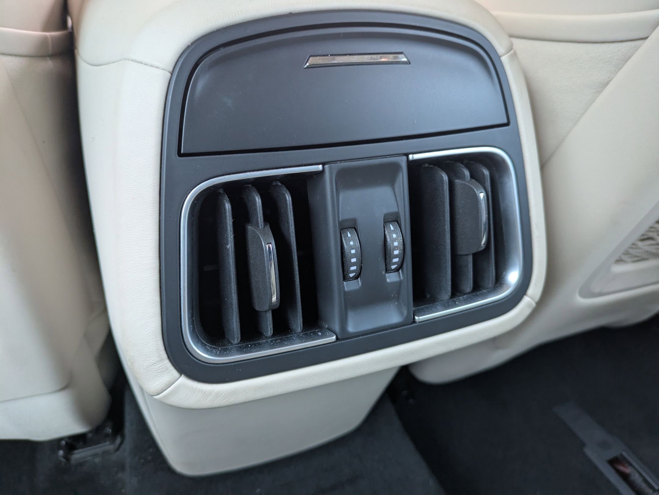 Certified 2022 Maserati Levante Modena image 25