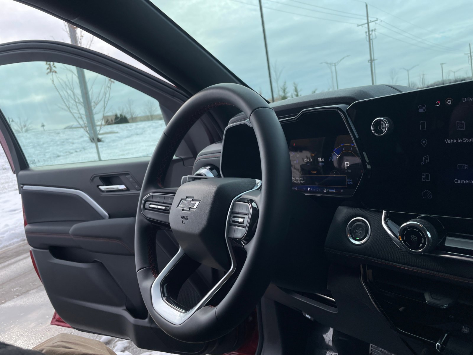 Used 2024 Chevrolet Colorado Z71 image 25