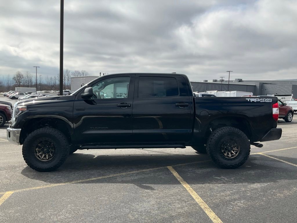 Used 2021 Toyota Tundra SR5 w/ TRD Off-Road Package image 33