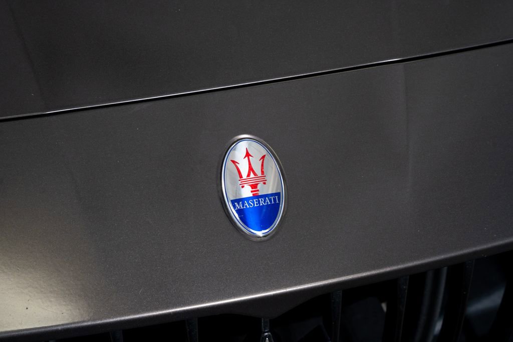 Used 2014 Maserati Quattroporte GTS RWD image 7