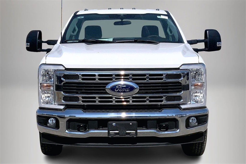 New 2023 Ford F350 XL w/ XL Chrome Package image 12