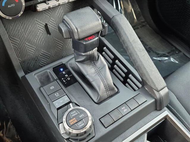 Used 2024 Toyota Tacoma TRD Off-Road AWD/4WD image 12