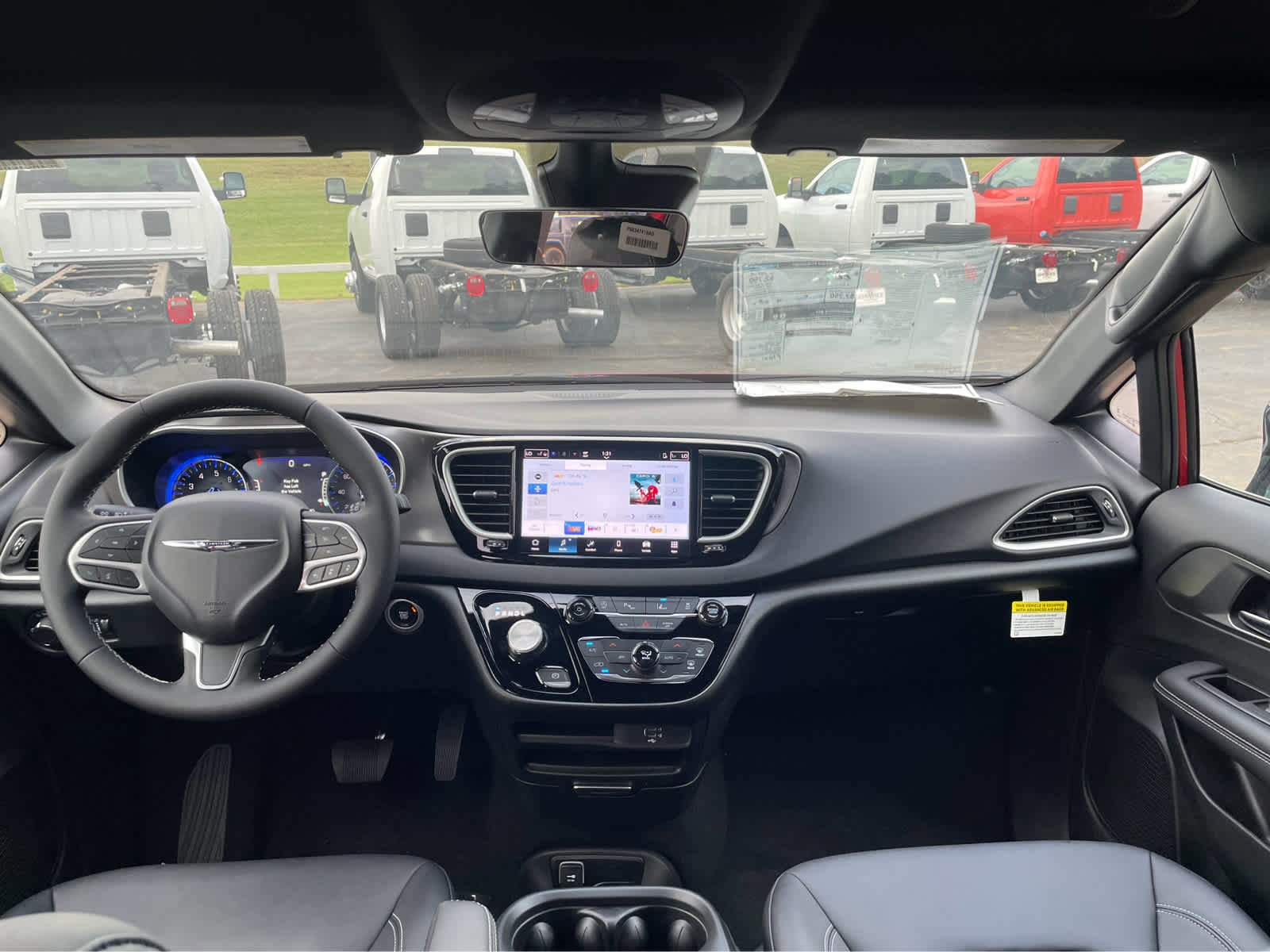 New 2026 Chrysler Voyager LX image 14