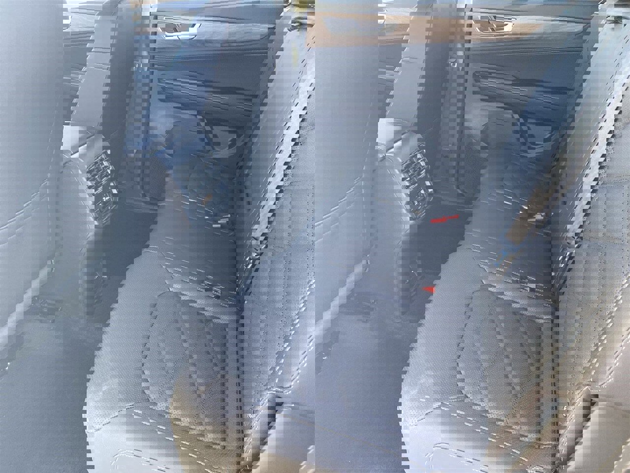 New 2026 Volkswagen Atlas SE image 13