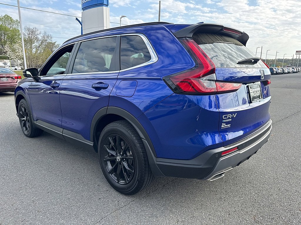 Certified 2025 Honda CR-V Sport-L image 5