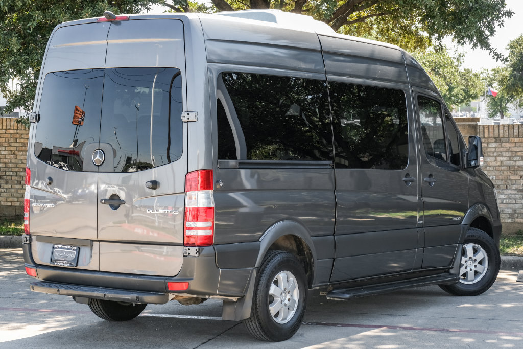 Used 2015 Mercedes-Benz Sprinter 2500 image 15