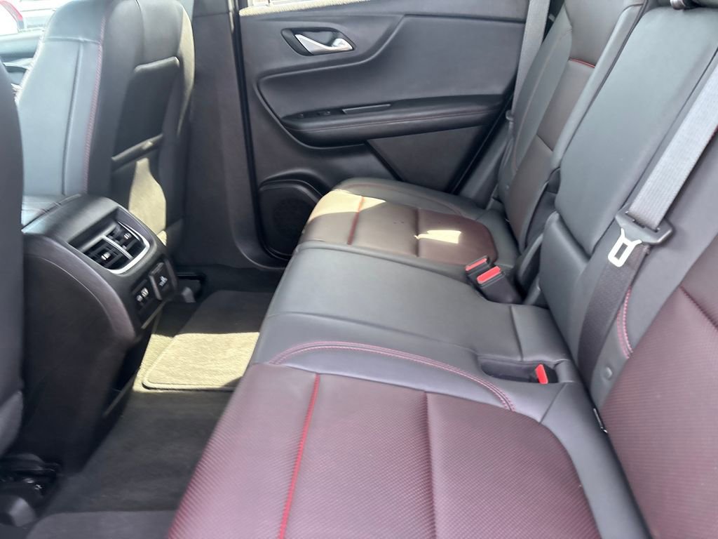 Used 2024 Chevrolet Blazer RS w/ Enhanced Convenience Package image 25
