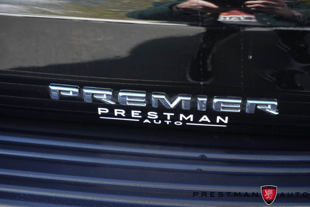 Used 2021 Chevrolet Suburban Premier image 22