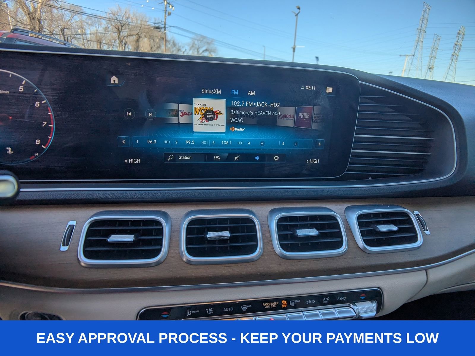 Used 2021 Mercedes-Benz GLE 350 w/ Premium Package image 28