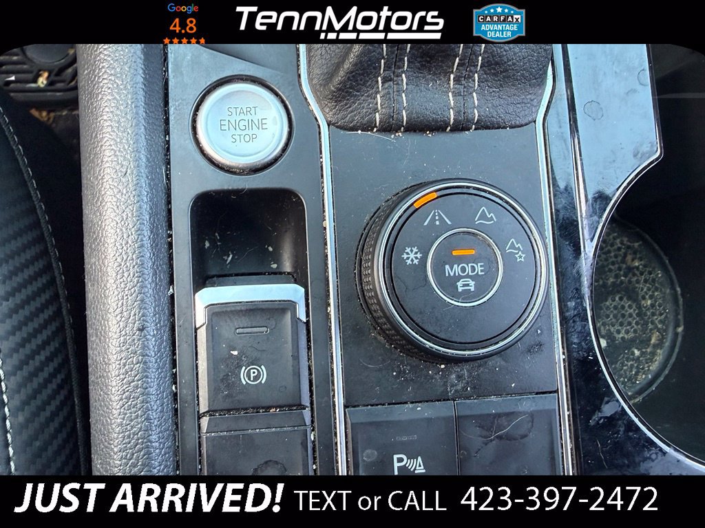 Used 2022 Volkswagen Atlas Cross Sport SEL AWD/4WD image 22