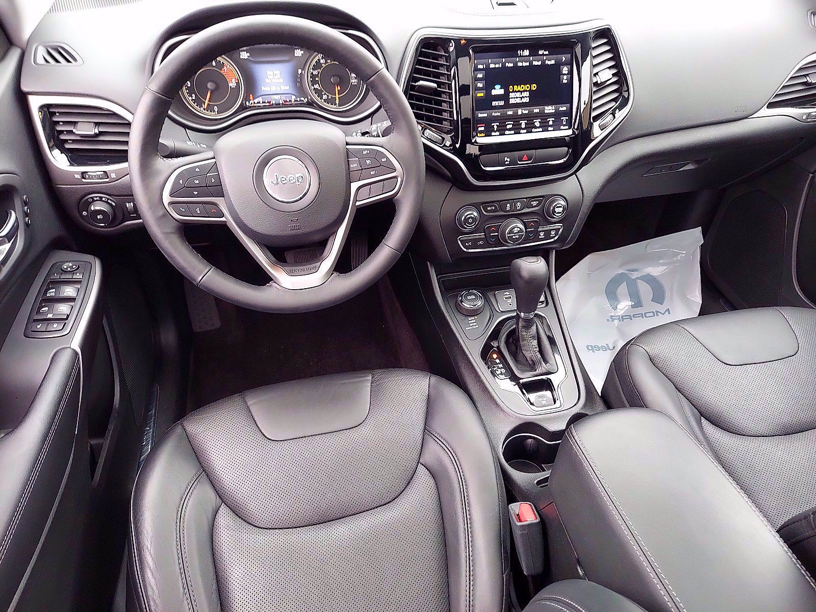 Certified 2019 Jeep Cherokee Limited image 12