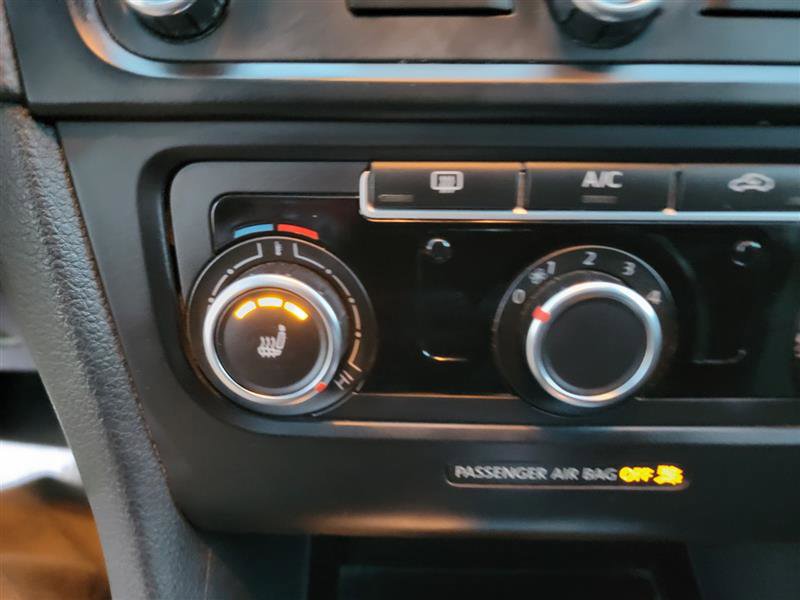 Used 2014 Volkswagen Jetta TDI image 31