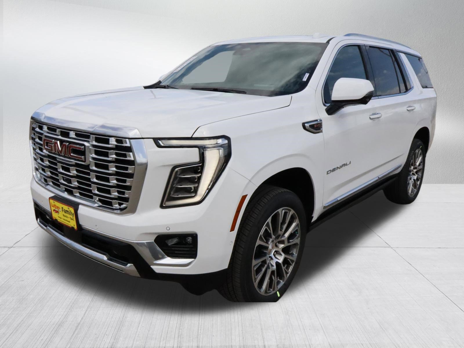 New 2026 GMC Yukon Denali AWD/4WD image 3