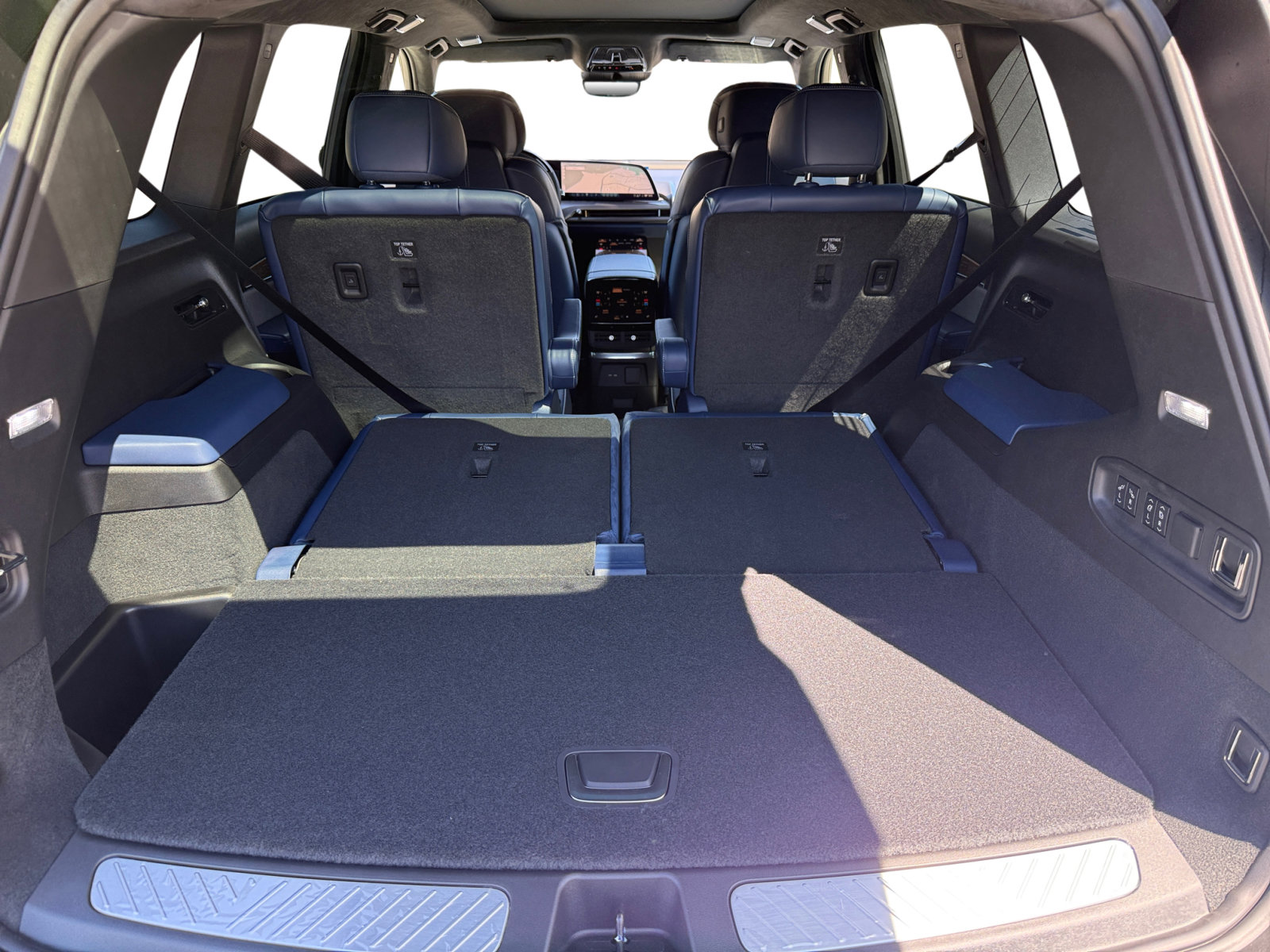 New 2026 Cadillac Vistiq Premium Luxury image 17