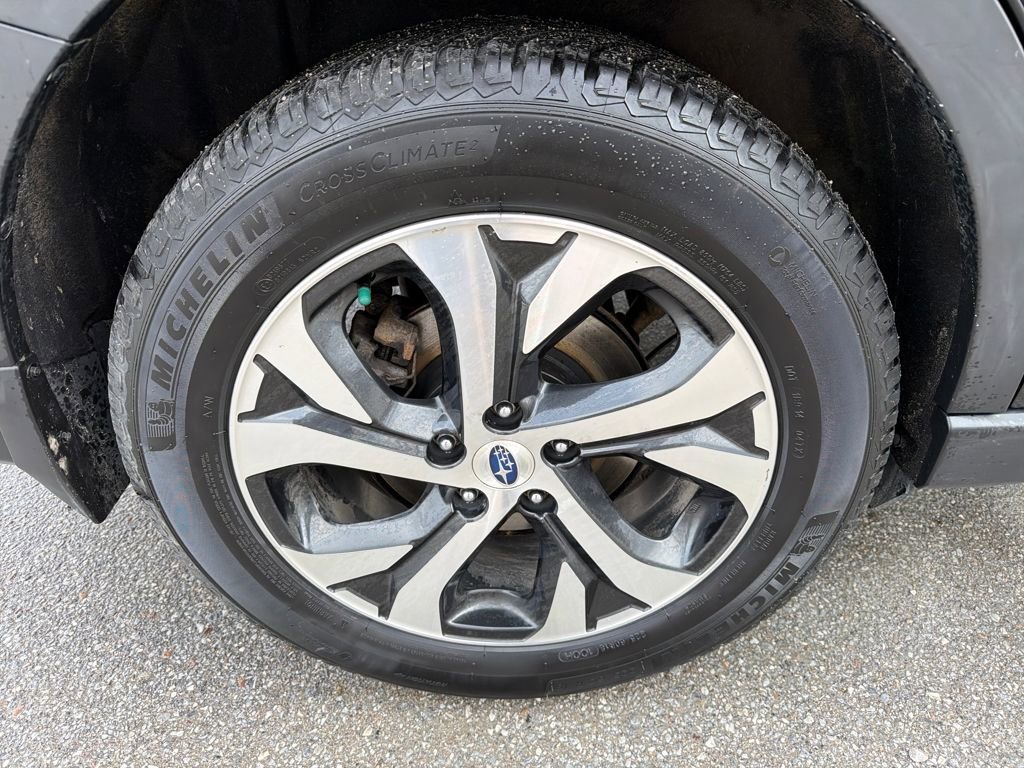 Used 2020 Subaru Outback Limited image 18