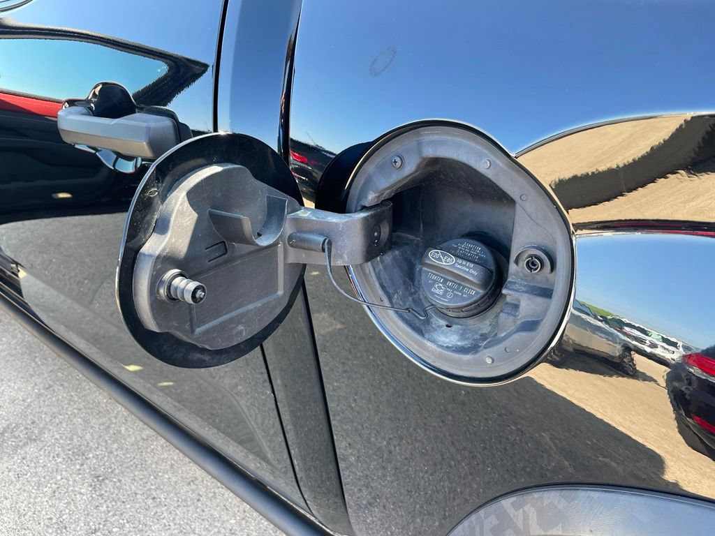 Used 2022 Toyota Tundra Limited AWD/4WD image 45
