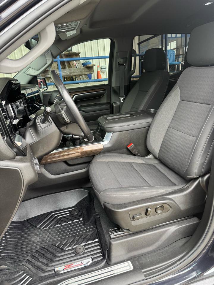 Used 2022 Chevrolet Silverado 1500 RST w/ Z71 Off-Road Package image 16