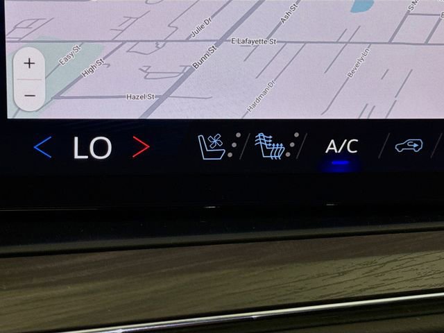 New 2026 Chevrolet Suburban Premier image 23