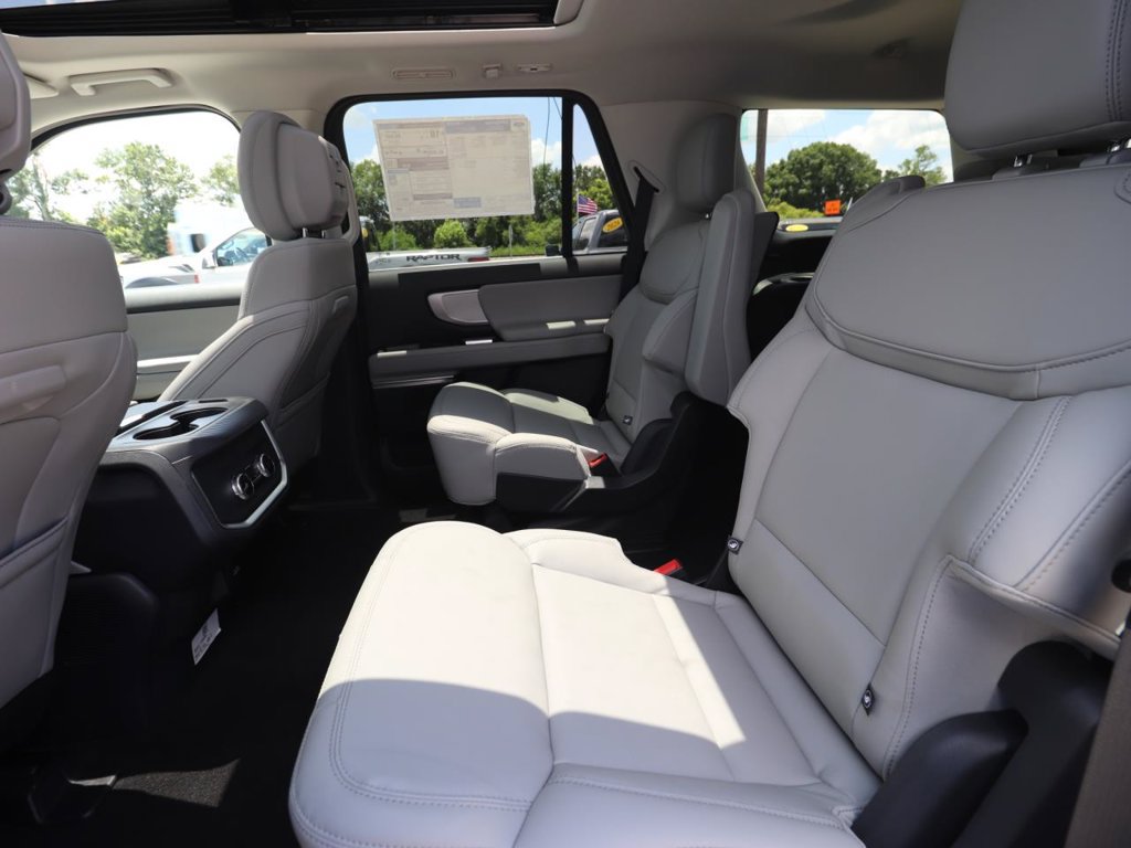 New 2027 Ford Expedition Active RWD image 14