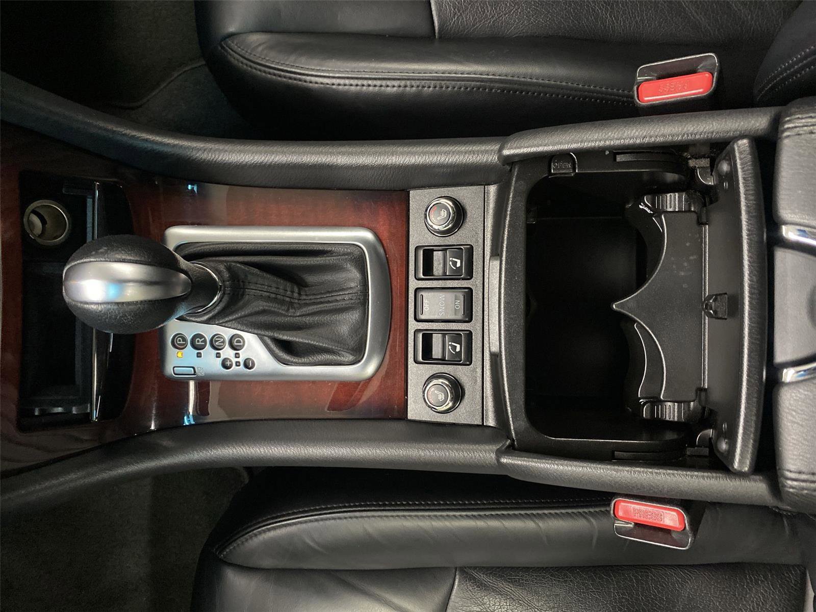 Used 2015 INFINITI QX50 Journey image 27