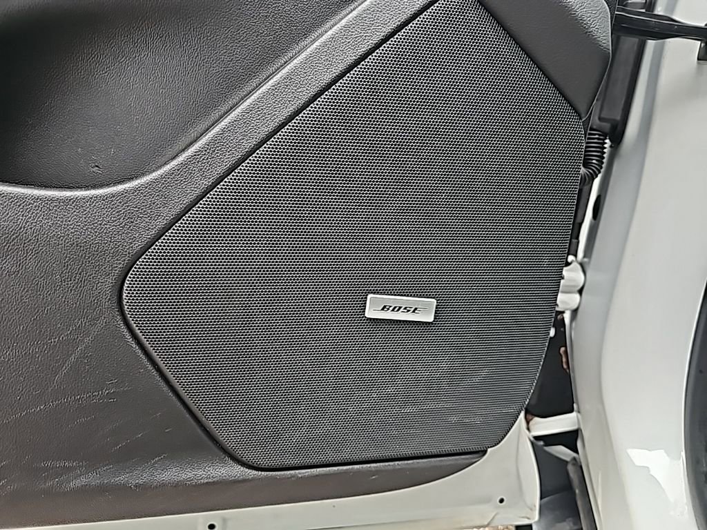 Used 2023 Cadillac XT5 Premium Luxury image 13