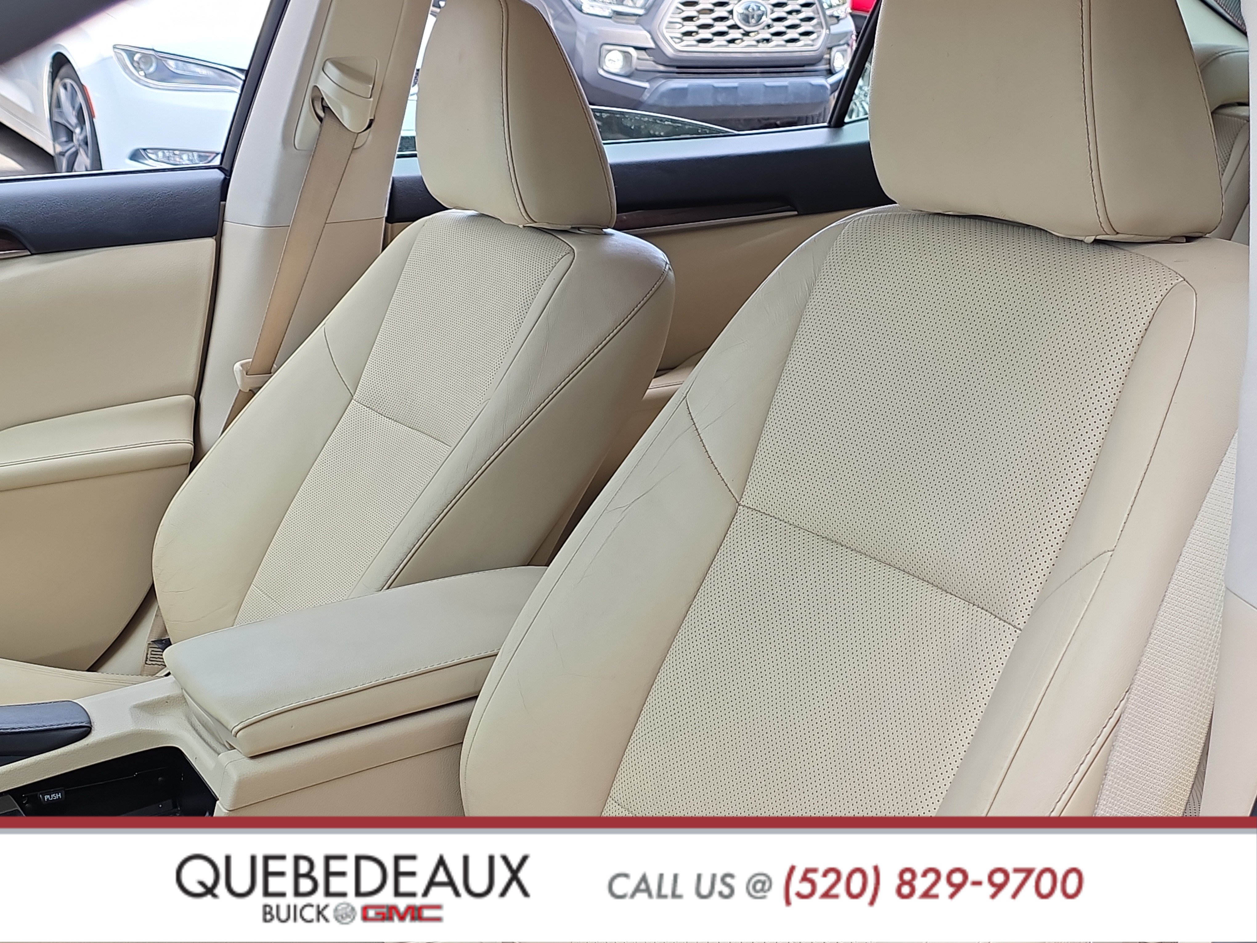 Used 2014 Lexus ES 350 w/ Luxury Package FWD image 11