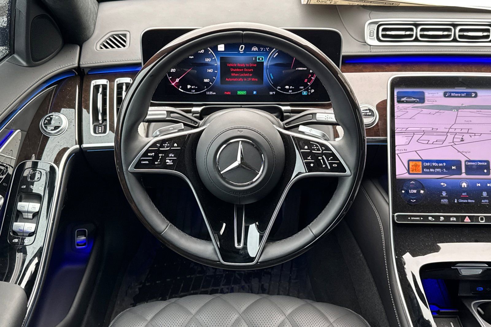 Used 2024 Mercedes-Benz S 580e 4MATIC Sedan image 17