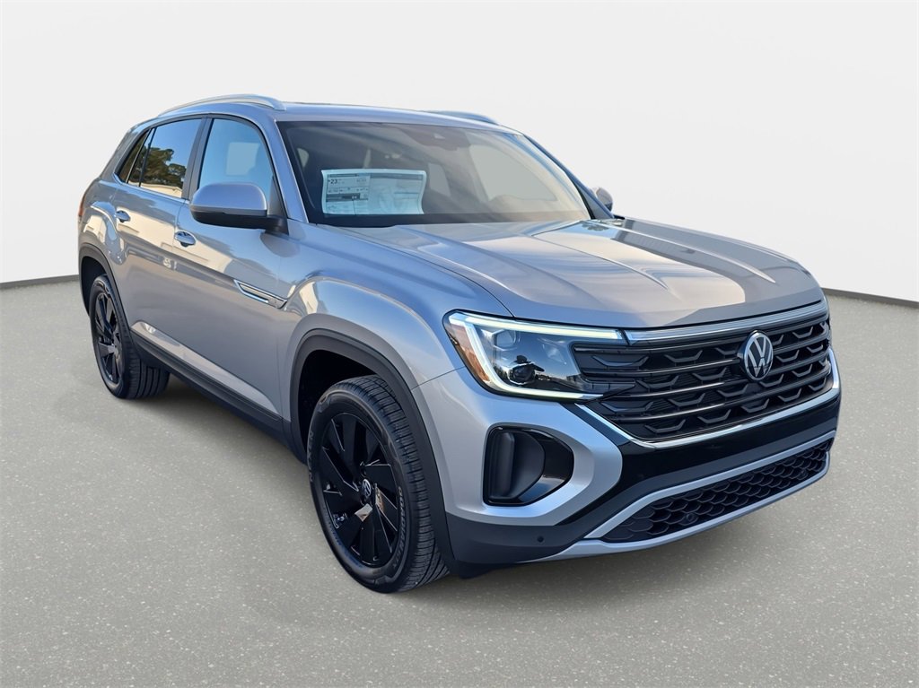 New 2026 Volkswagen Atlas Cross Sport SE image 3