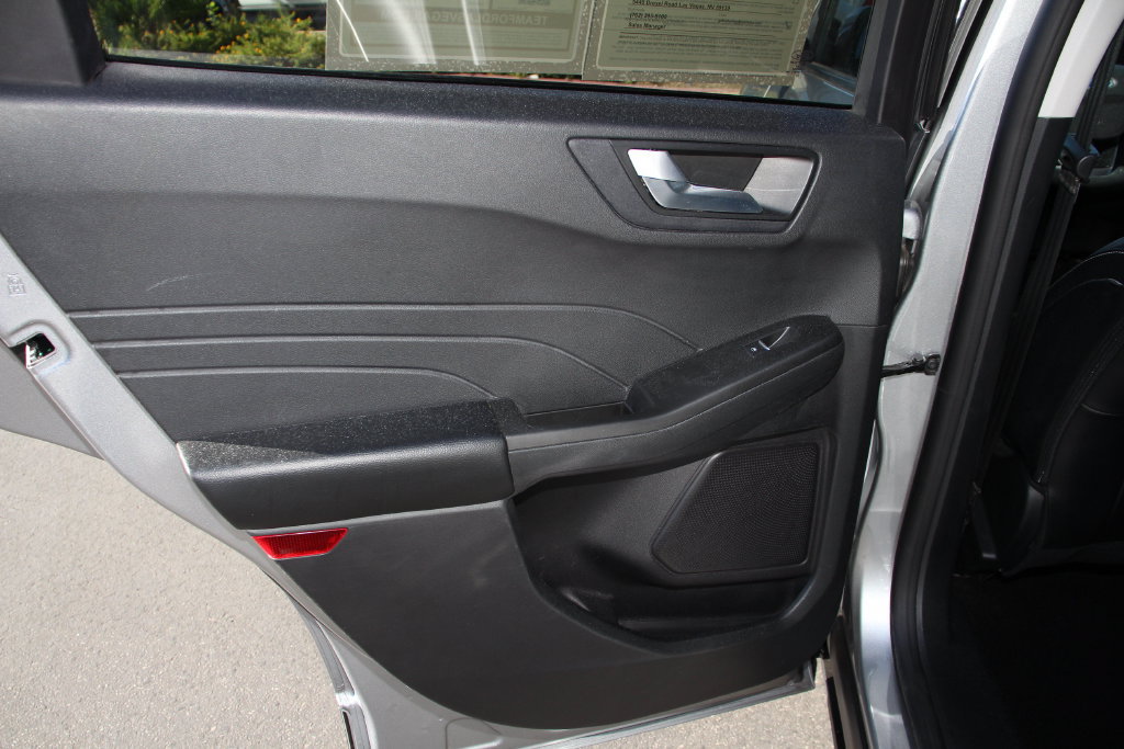 Certified 2022 Ford Escape SEL FWD image 20