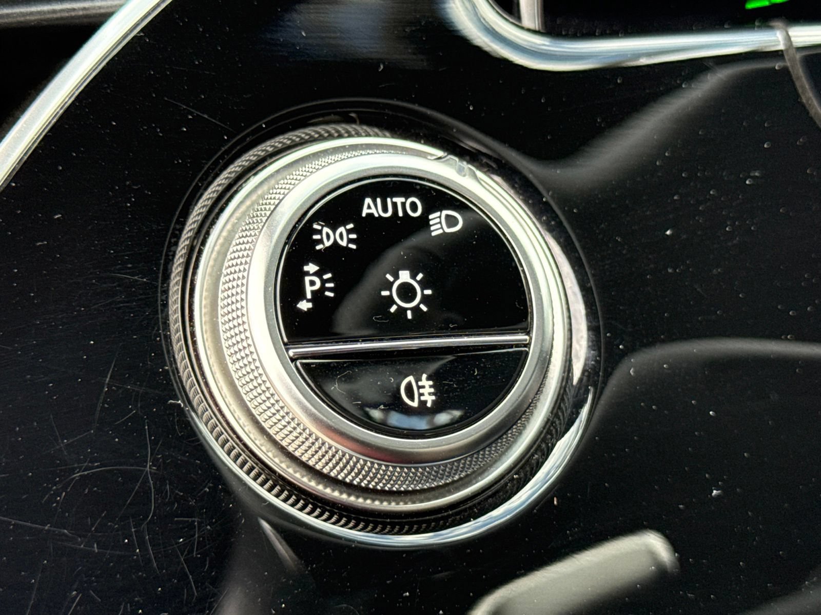 Used 2025 Mercedes-Benz E 53 AMG e 4MATIC Sedan image 30