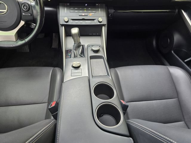 Used 2016 Lexus IS 200t RWD image 31