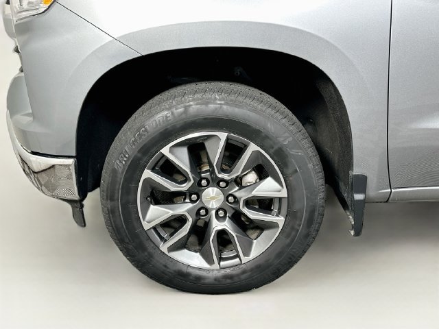 Used 2023 Chevrolet Silverado 1500 LT w/ LPO, Dark Essentials Package AWD/4WD image 35
