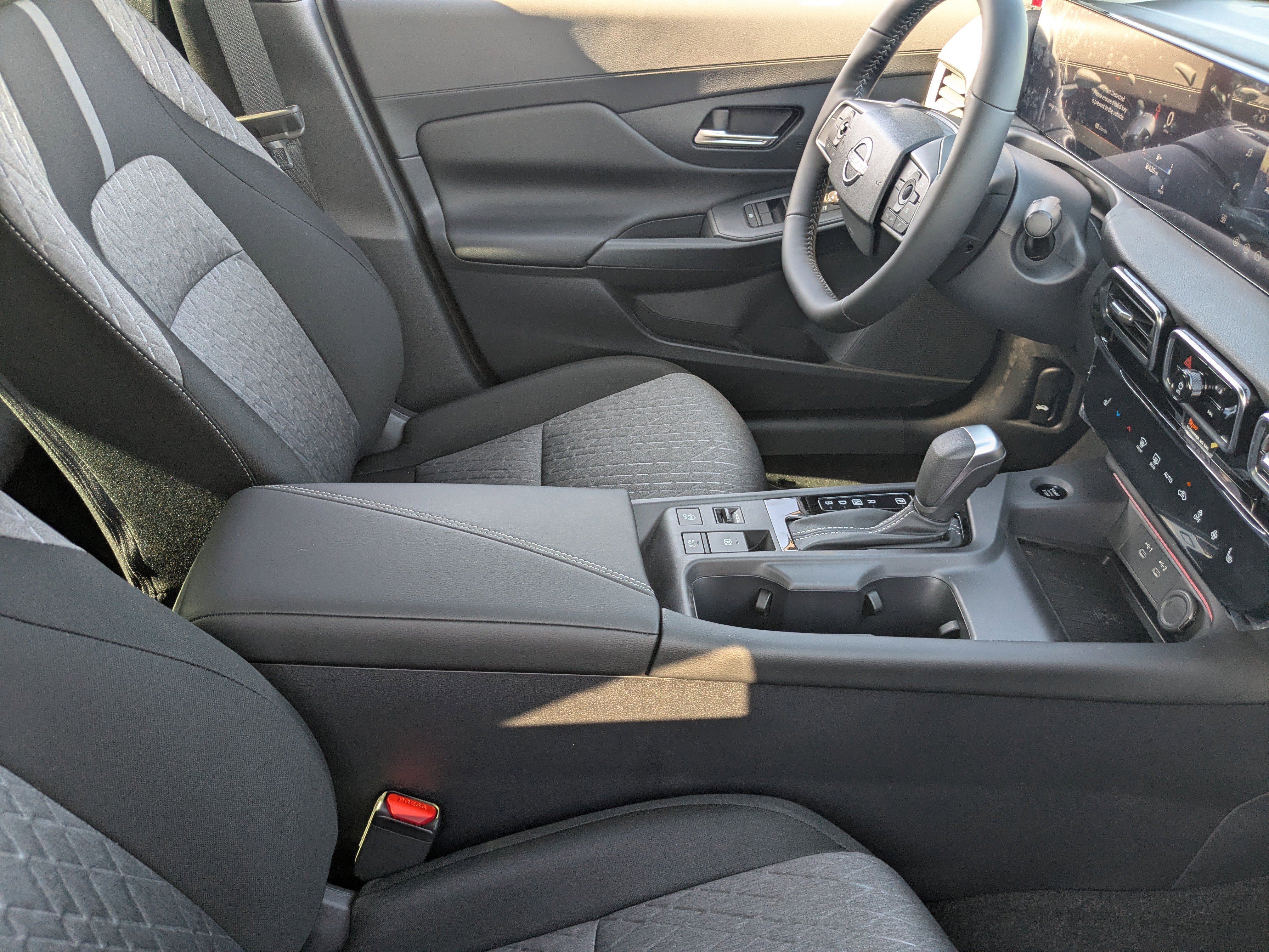 New 2026 Nissan Sentra SV w/ SV Convenience Package FWD image 26