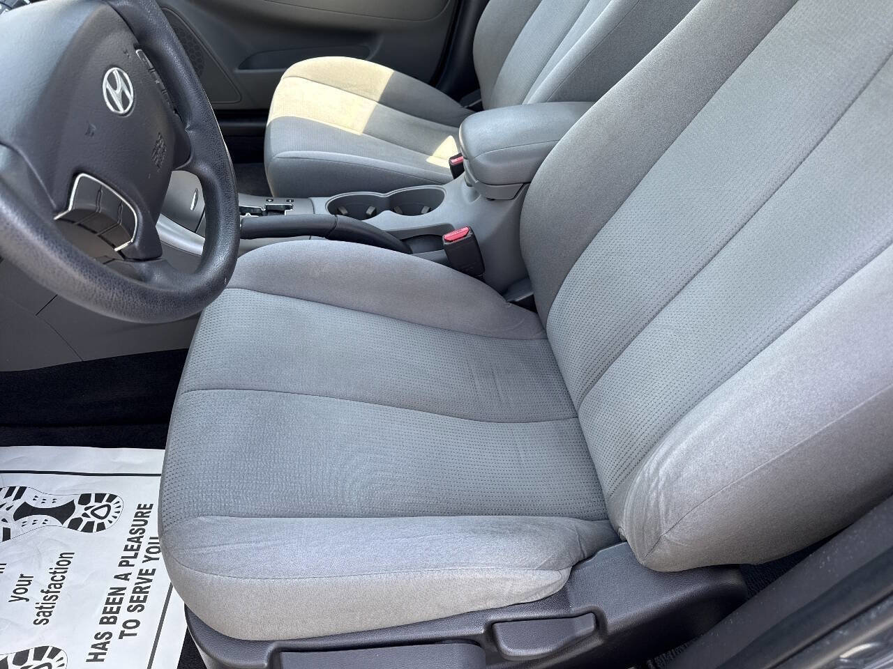 Used 2009 Hyundai Sonata GLS FWD image 17