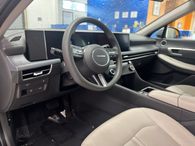 Used 2024 Hyundai Sonata SEL AWD/4WD image 17